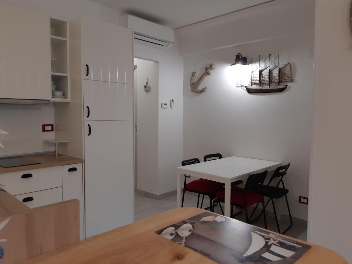 Soleil Royal Piano Terra Lägenhet Viareggio Exteriör bild