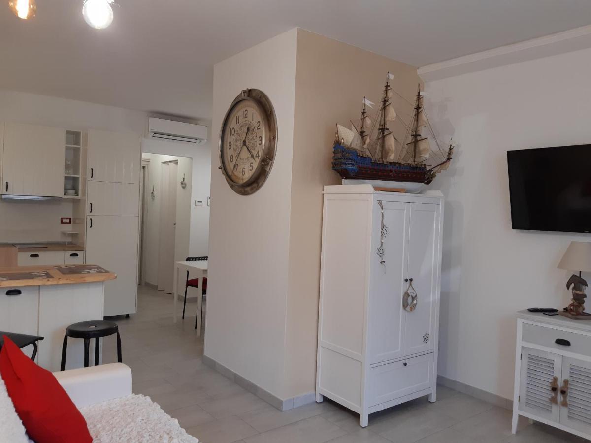 Soleil Royal Piano Terra Lägenhet Viareggio Exteriör bild
