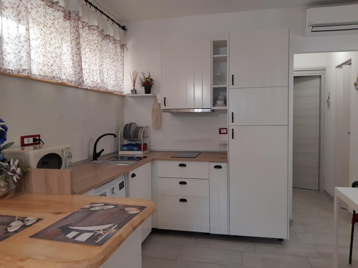 Soleil Royal Piano Terra Lägenhet Viareggio Exteriör bild